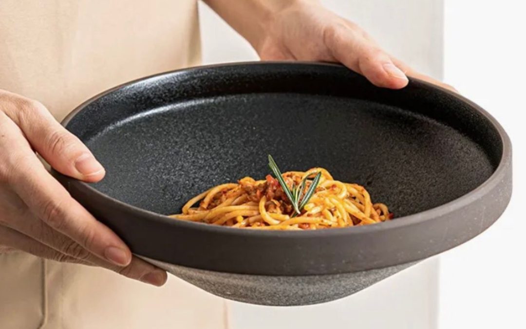 The Clay Conundrum: Ambiguity of Food Safety in Studio Ceramics